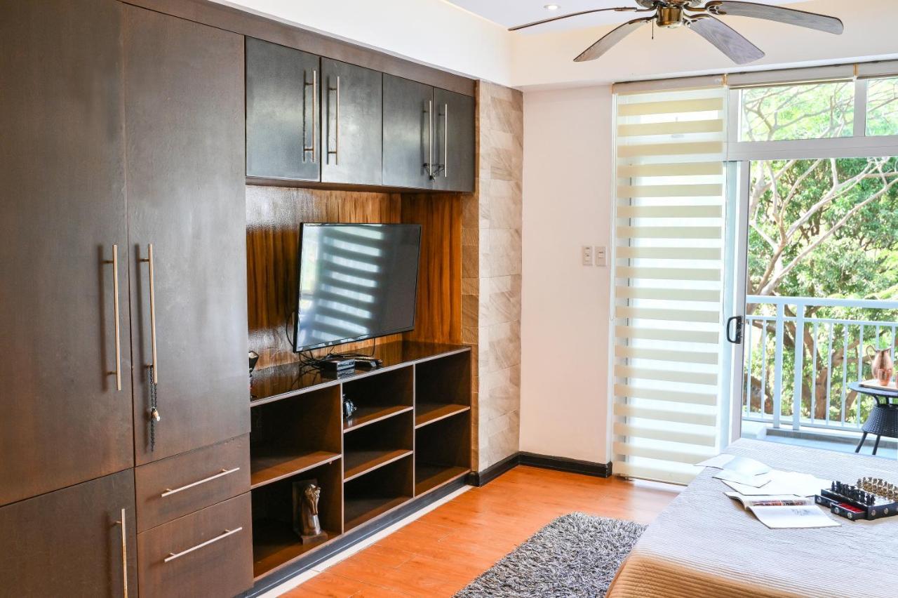 Pico De Loro Hamilo Coast By Beach Homes Nasugbu Exterior photo